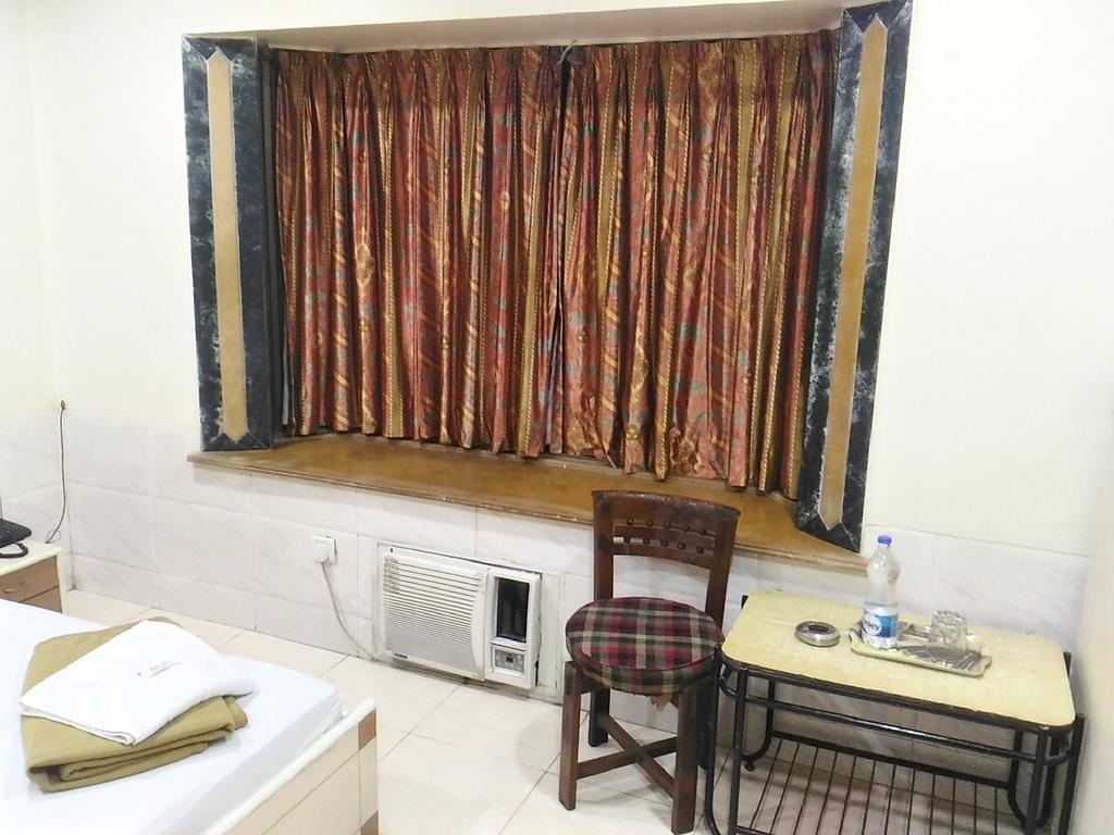 נאווי מומבאי Hotel Palms מראה חיצוני תמונה