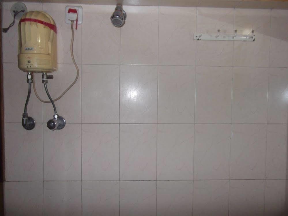 נאווי מומבאי Hotel Palms מראה חיצוני תמונה